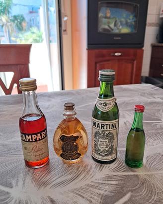 4 Mignon Alcolici Vintage da Collezione 