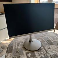 Monitor Acer 23.8" FHD regolabile in altezza 