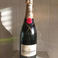 champagne moet chandon