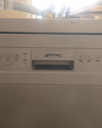Lavastoviglie SMEG  a libera installazione