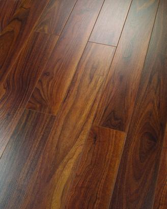 PAVIMENTO IN LAMINATO FINFLOOR