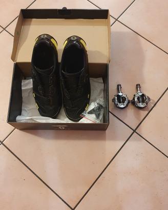Scarpe mtb Scott e pedali Shimano xt