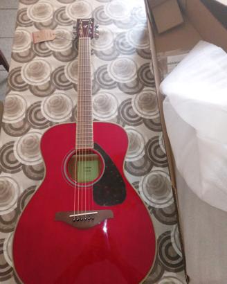 YAMAHA FS820 RUBY RED