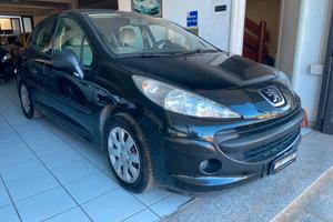 Peugeot 207 1.4 HDi 70CV 5p. ONE Line