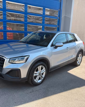 Audi Q2 30 TDI Business
