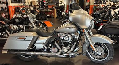 Harley Street Glide perfetta