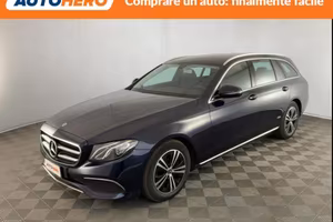 MERCEDES-BENZ E 220 TY04369