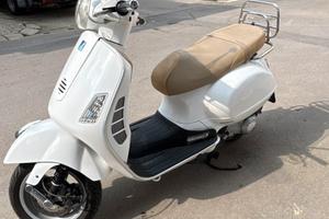 Vespa 200 GT – Gomme nuove – ottime condizion