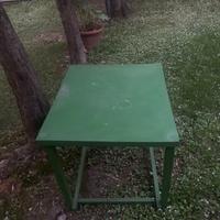 Tavolo quadrato