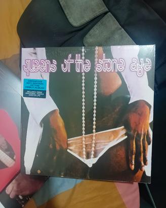 Queens of the stone age LP