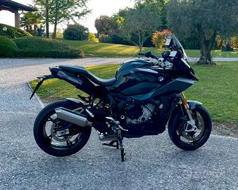Bmw S1000XR in GARANZIA + valigie + chigee