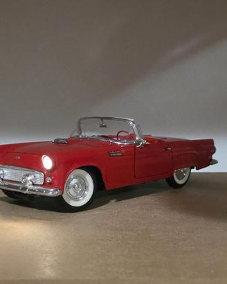 Modellino Ford 1/18 Custom