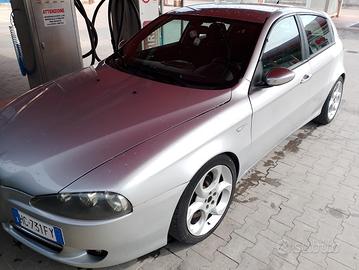 Alfa 147 Q2 220cv