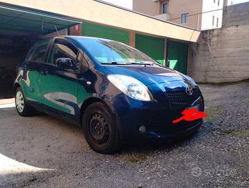Toyota Yaris 2008   Km