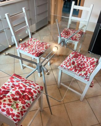 Tavolo da pranzo in vetro + 4 sedie in legno