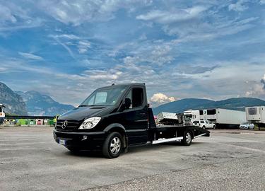 Carroattrezzi pat. b mercedes sprinter