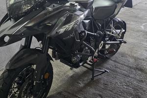 MOTO BENELLI TRK502X