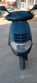 Scuterone Runner