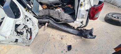 furgone fiat fiorino autocarro 5 posti