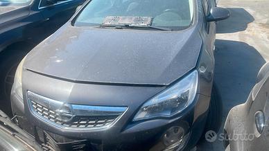 RICAMBI USATI AUTO VARI OPEL ASTRA J 2013 1400 BEN
