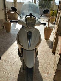 Moto Piaggio Beverly 125cc