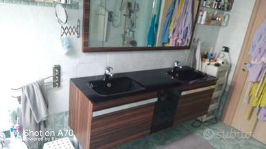 Mobile doppio bagno