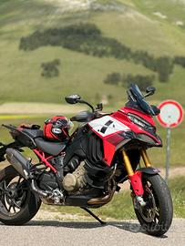 Multistrada v4 PIKES PEAK