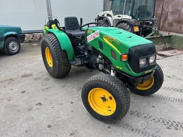 Trattore FERRARI RAPTOR 40 solo 545 ore NON IMMATR