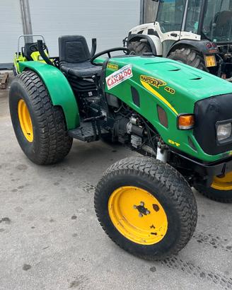 Trattore FERRARI RAPTOR 40 solo 545 ore NON IMMATR