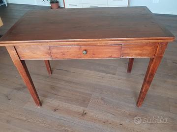 Tavolo restaurato