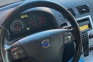 VOLVO V 50 D2 POLAR PLUS
