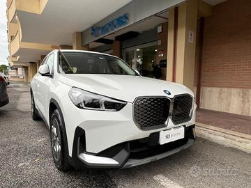 BMW iX1 edrive 20 *Promo SD 2026