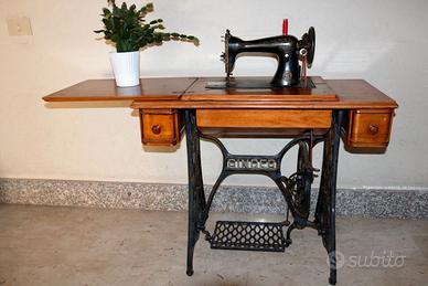 Macchina da cucire Vintage Singer
