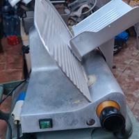 affettatrice professionale 
