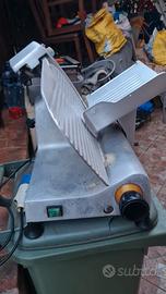affettatrice professionale 