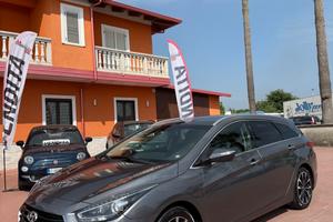 Hyundai i40 1.7 141cv