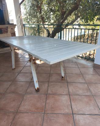 Tavolo in ferro