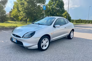Ford Puma 1.4 16v anno 2000
