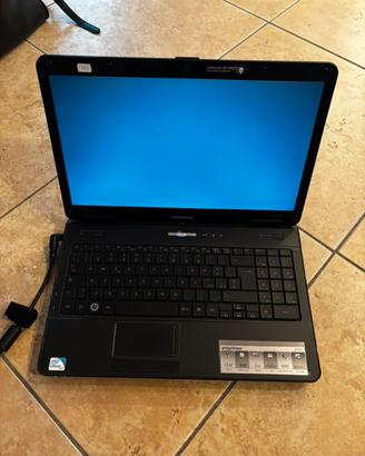 Notebook eMachines E525