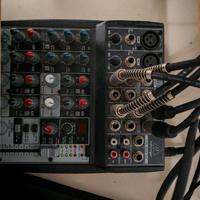 mixer behringere xenyx fx 1002