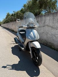 Piaggio Beverly 500cc