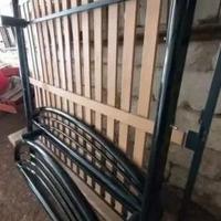 Letto matrimoniale vintage