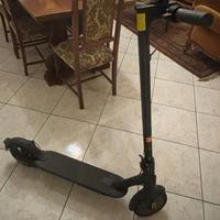 Monopattino Xiaomi pro 2 praticamente nuovo