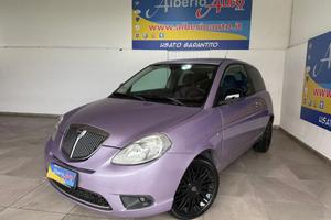 LANCIA Ypsilon 1.3 MJT 75 CV Versus