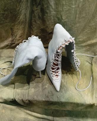 Stivali donna tacco alto con lacci - n. 37