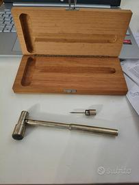 martelletto medico d'epoca in custodia in legno