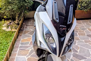 Kymko xciting 300i R