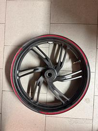Cerchione Anteriore Honda SH 300-350 Pari al Nuovo