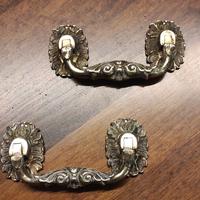 Elegante coppia di maniglie francesi