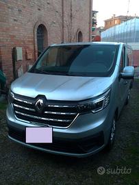 Renault trafic 9 posti